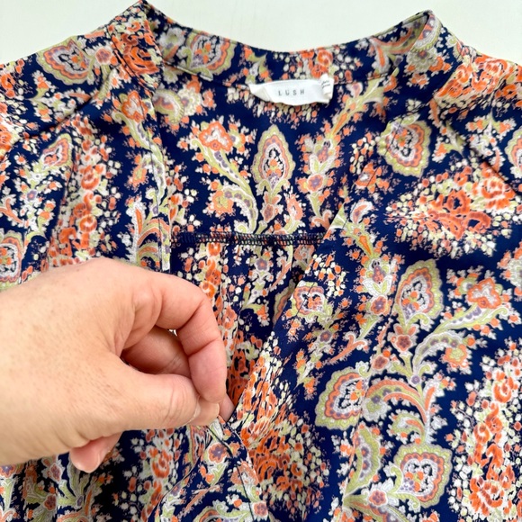 Lush Womens Navy Peach Paisley Print Wrap Mini Dress Flare 3/4 Sleeve Size Small - Picture 4 of 13